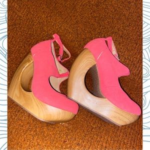 Cleopatra- Wooden Cutout Wedge Heels